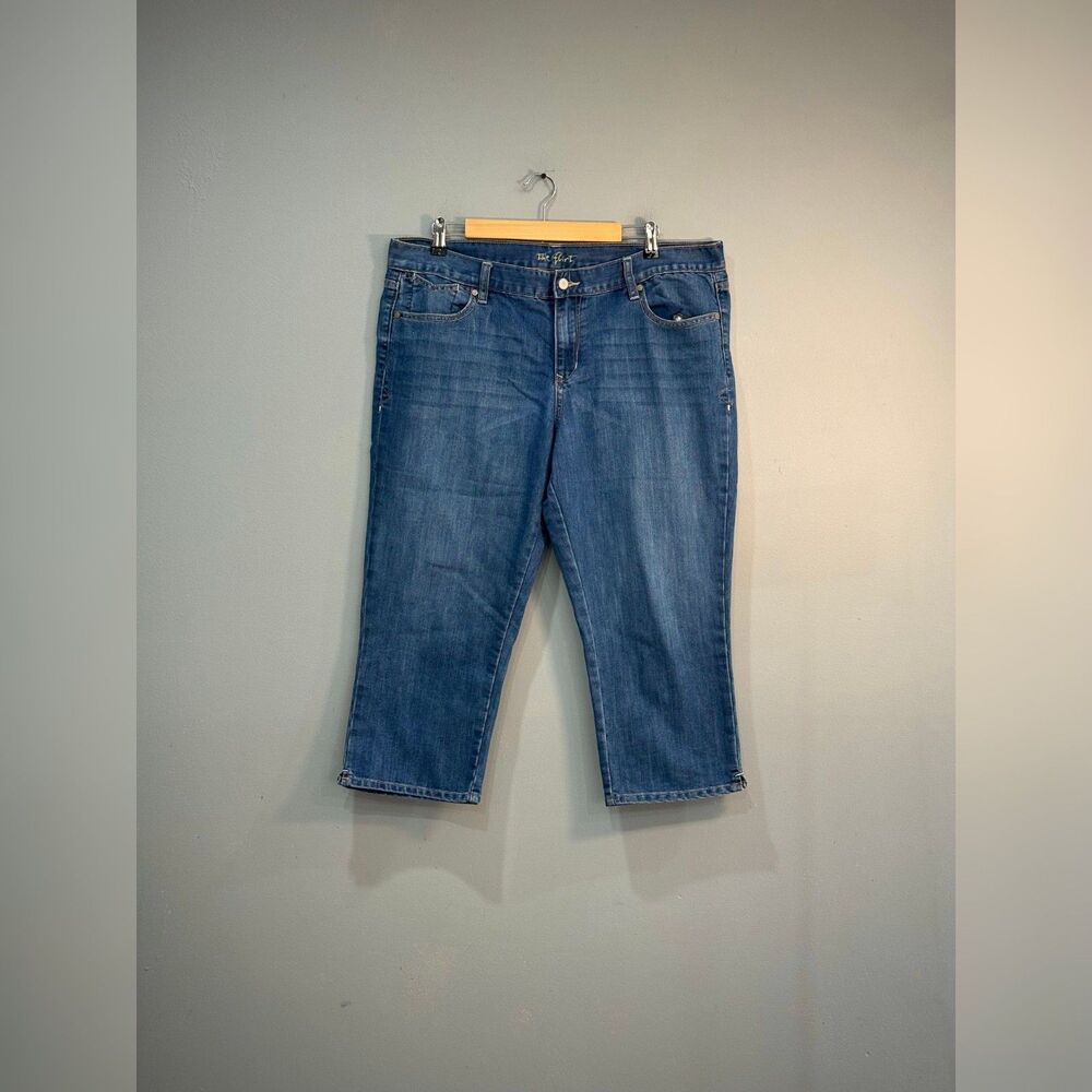 Old Navy The Flirt Mid-Rise Denim Capris Y2K EUC Size 16 EUC